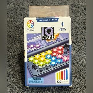 NWT Smart Games- IQ Stars - 1 player logic game - ages 6 to adult